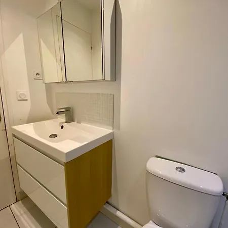 Familial Proche Saint-lazare - 4p Apartment *